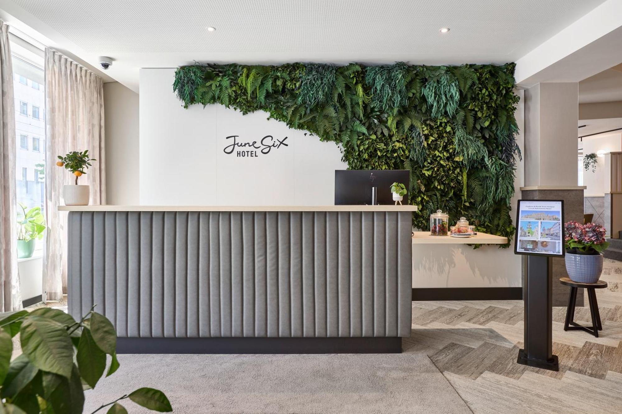 June Six Hotel Hannover City Экстерьер фото