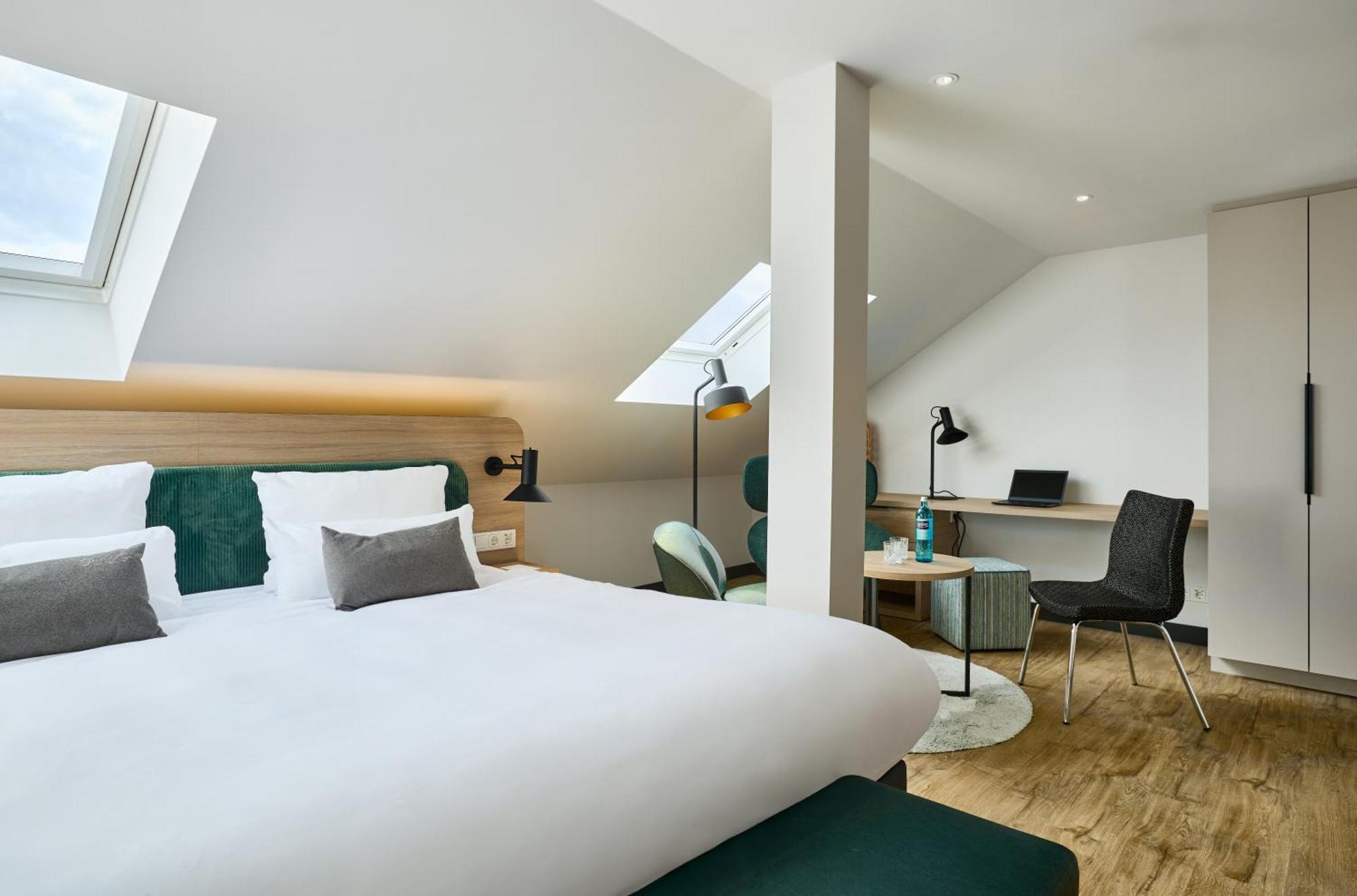 June Six Hotel Hannover City Экстерьер фото