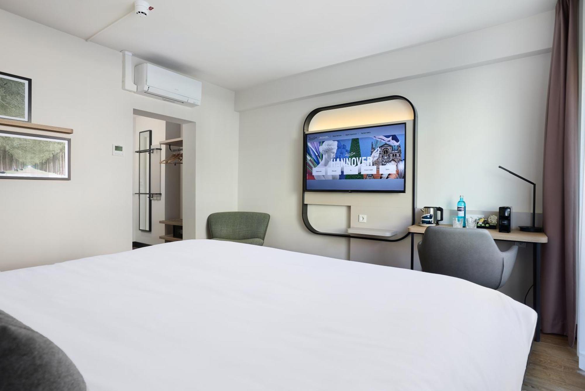 June Six Hotel Hannover City Экстерьер фото