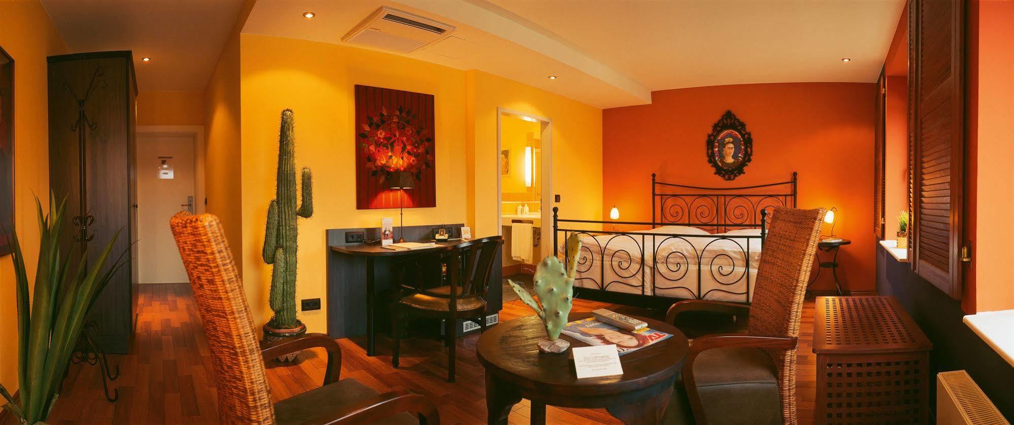 June Six Hotel Hannover City Экстерьер фото